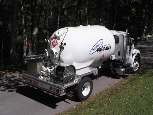 holiday-gas-propane-truck